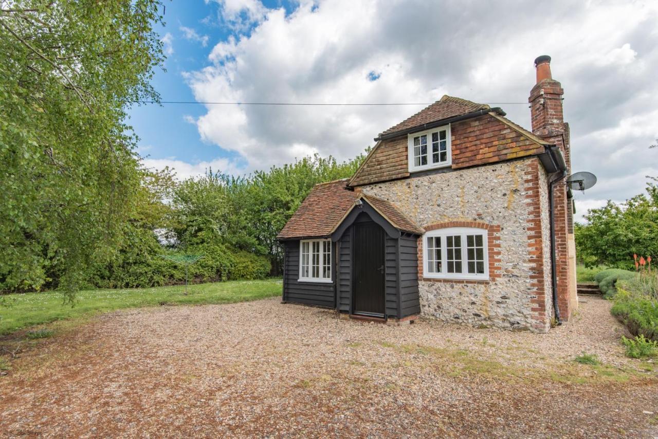 Crow Cottage By Bloom Stays Faversham Exteriör bild